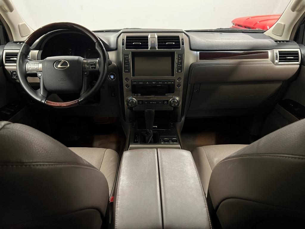 Lexus GX 460 Base 2018