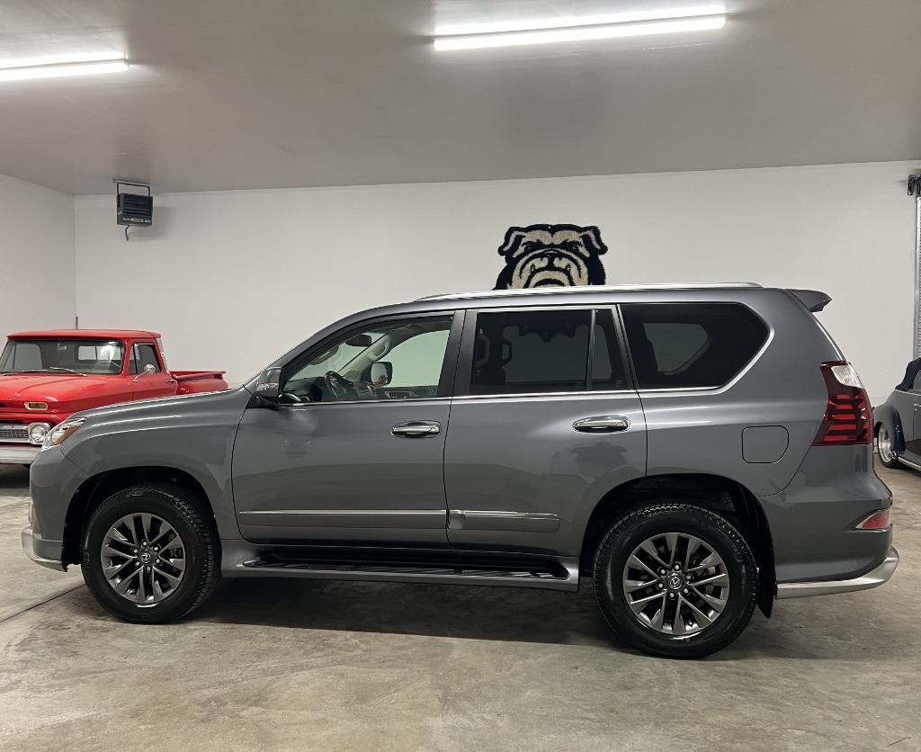 Lexus GX 460 Base 2018