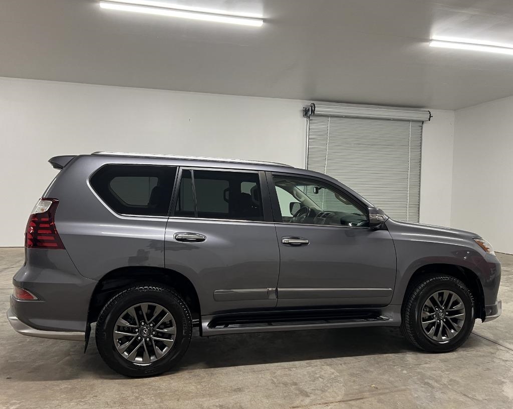 Lexus GX 460 Base 2018