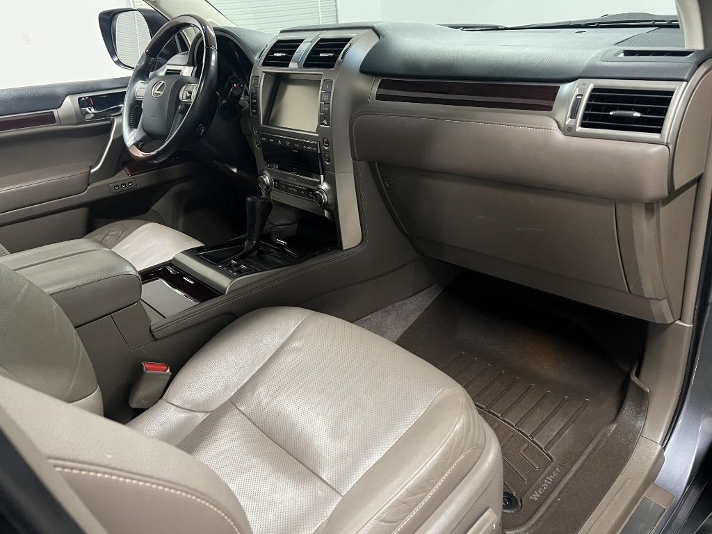 Lexus GX 460 Base 2018
