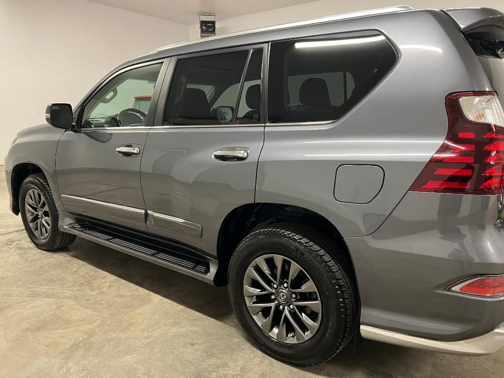 Lexus GX 460 Base 2018