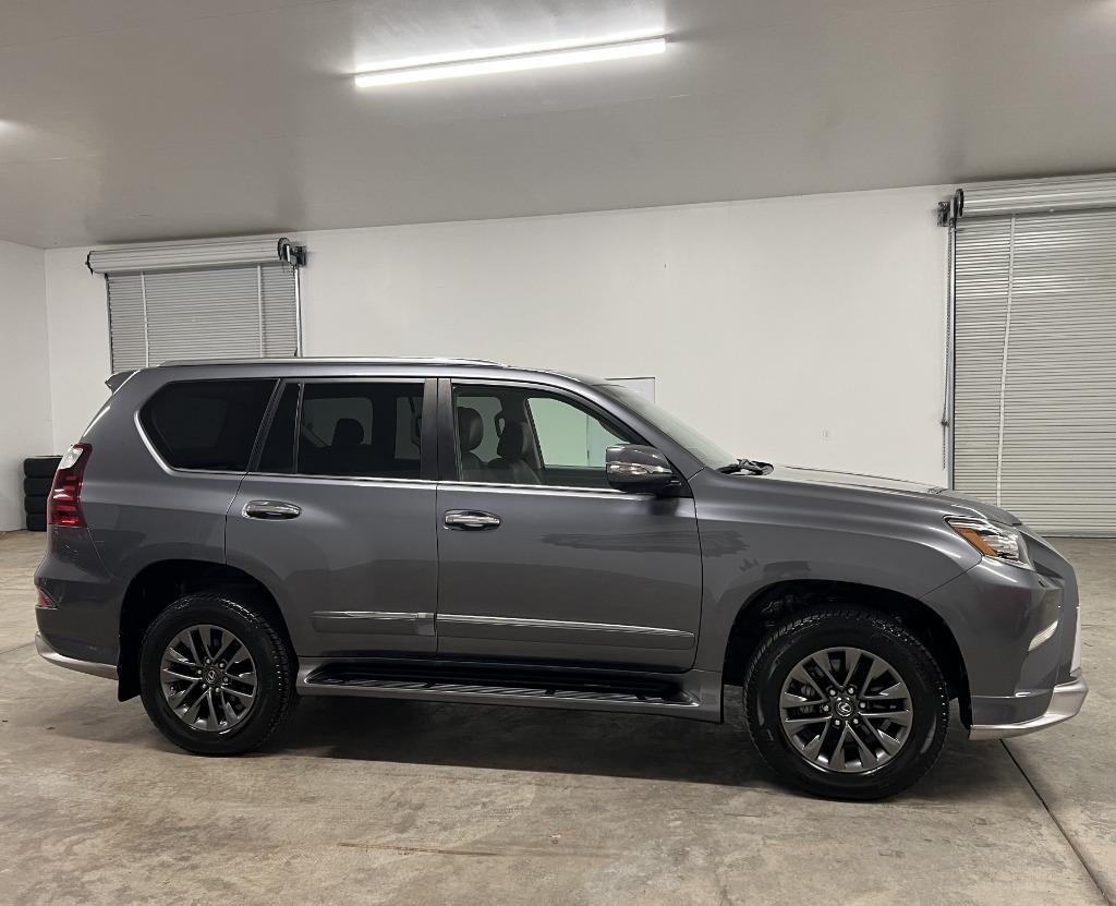 Lexus GX 460 Base 2018