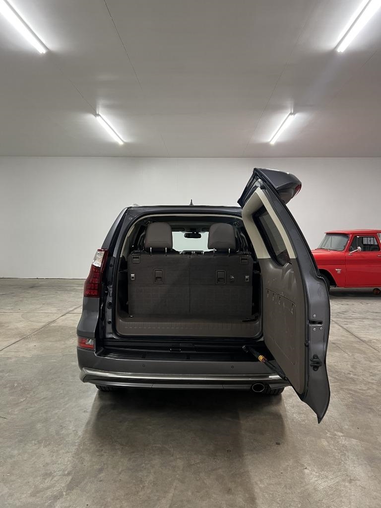 Lexus GX 460 Base 2018