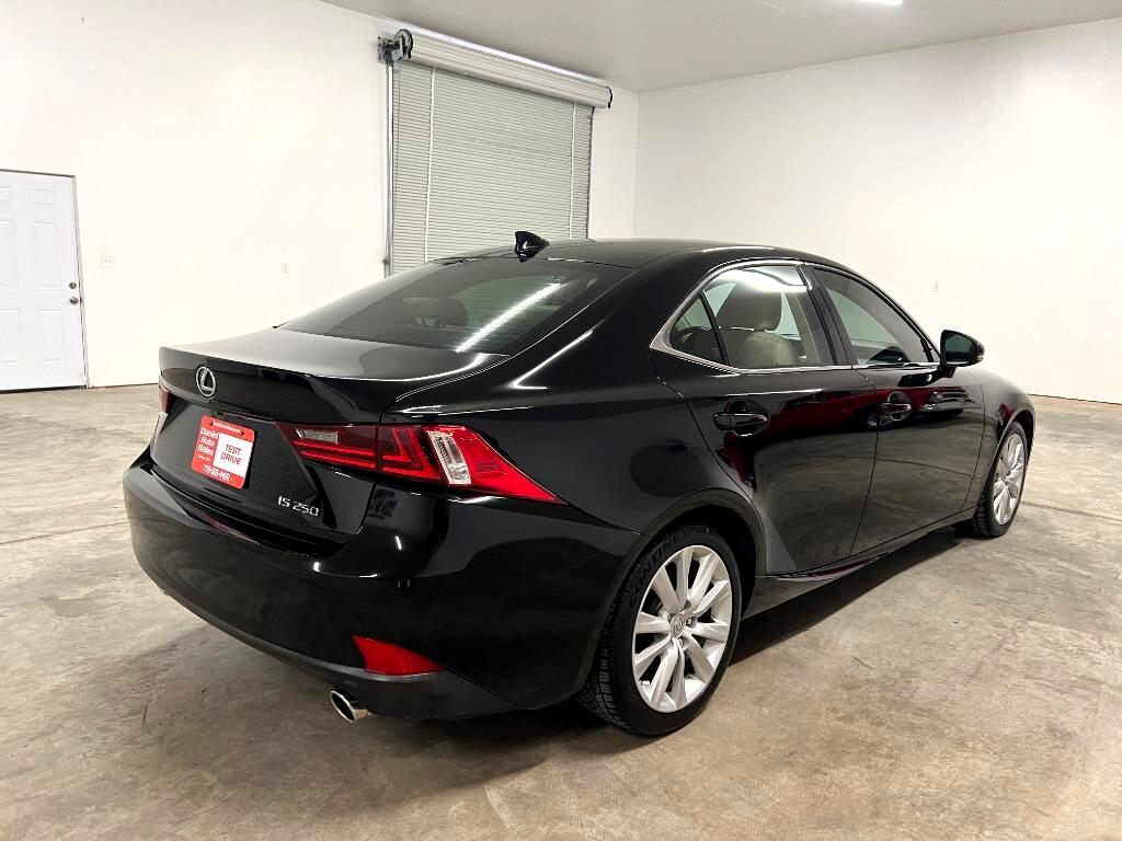 Lexus IS 250 RWD 2015