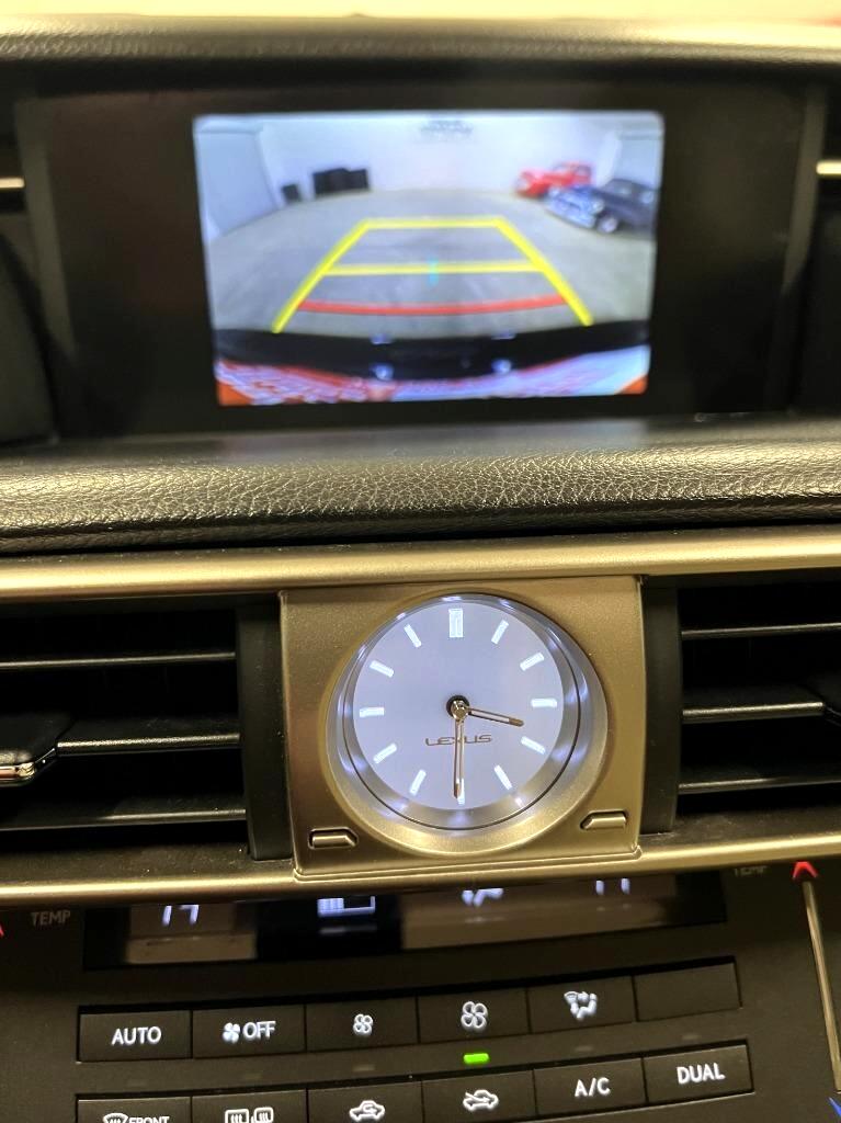 Lexus IS 250 RWD 2015