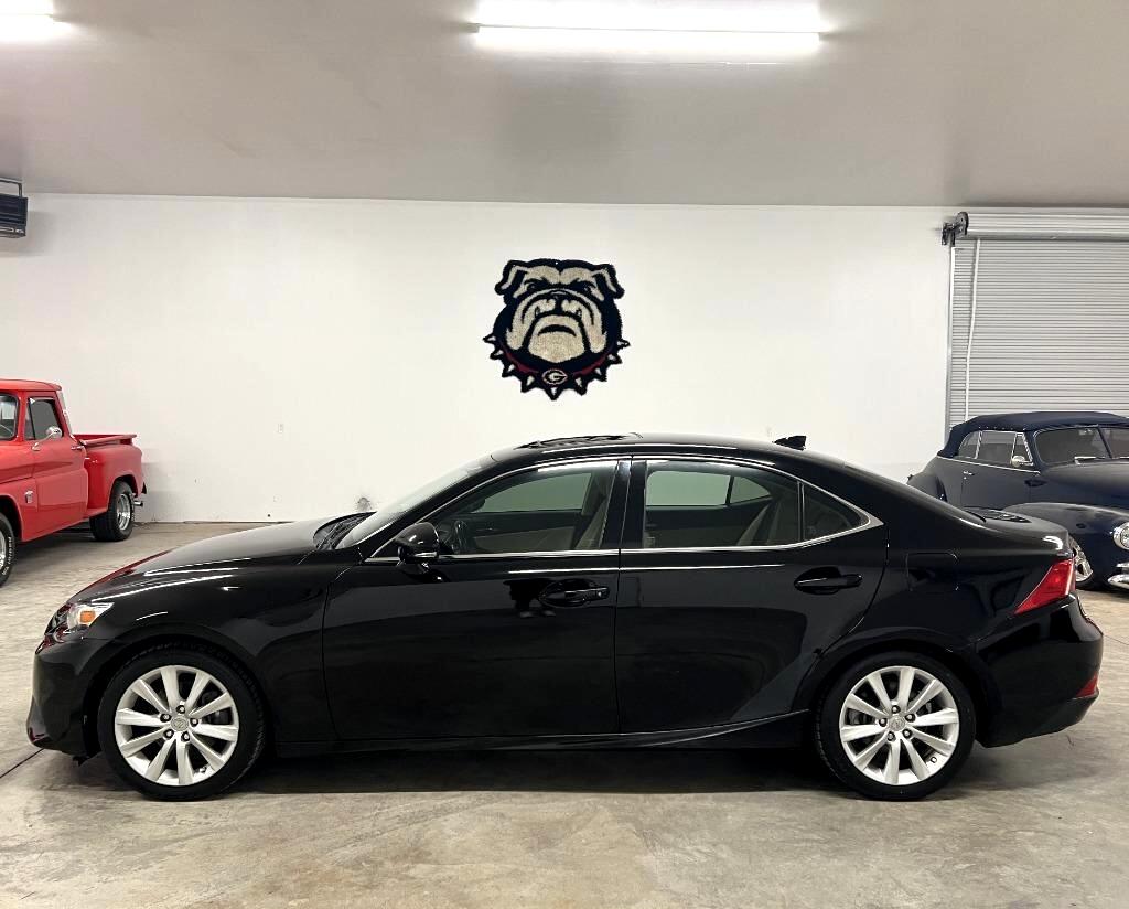 Lexus IS 250 RWD 2015