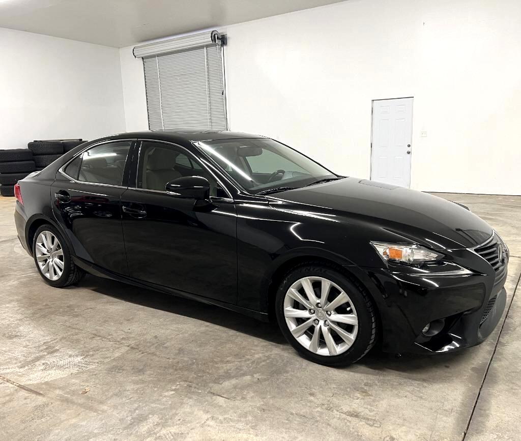 Lexus IS 250 RWD 2015