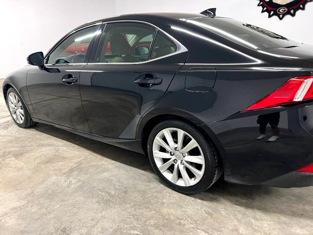 Lexus IS 250 RWD 2015