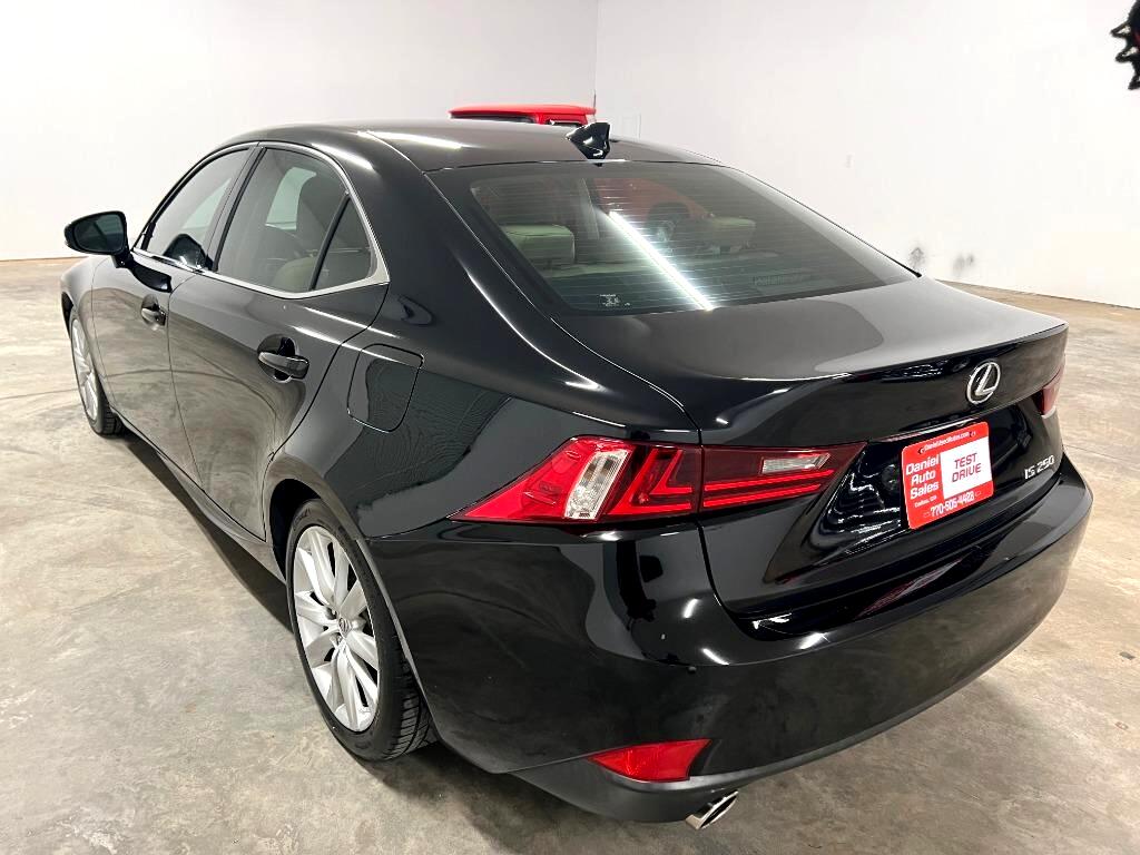 Lexus IS 250 RWD 2015
