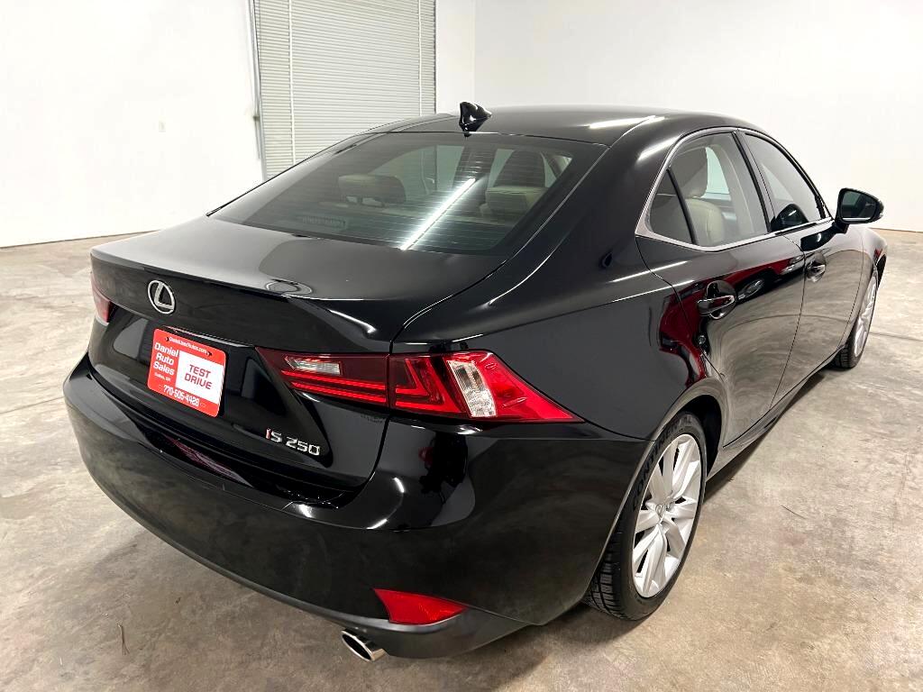 Lexus IS 250 RWD 2015