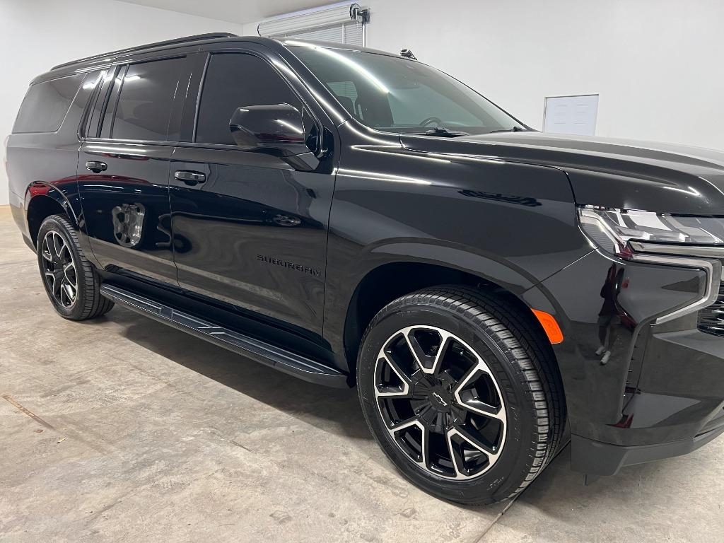 Chevrolet Suburban RST 2021