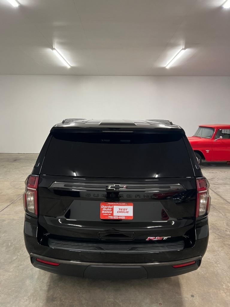 Chevrolet Suburban RST 2021
