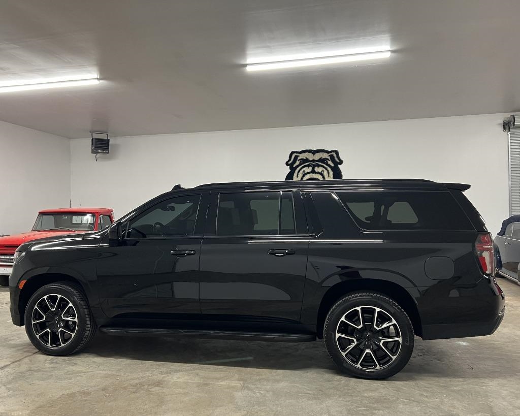 Chevrolet Suburban RST 2021