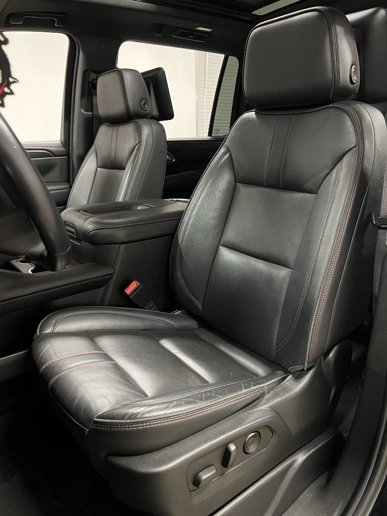 Chevrolet Suburban RST 2021