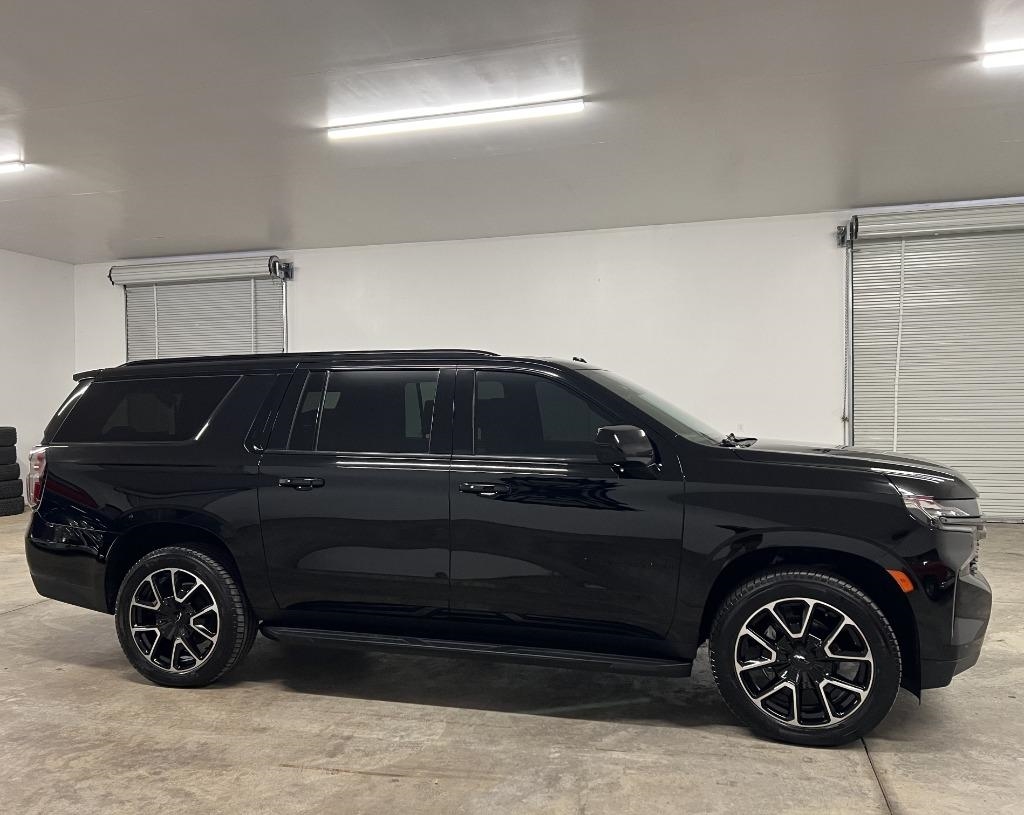 Chevrolet Suburban RST 2021