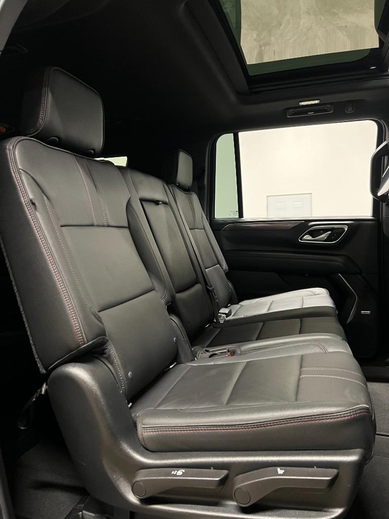 Chevrolet Suburban RST 2021