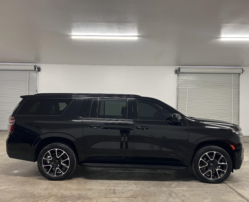 Chevrolet Suburban RST 2021