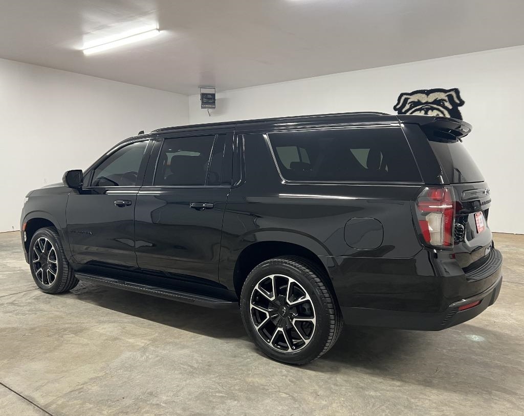 Chevrolet Suburban RST 2021