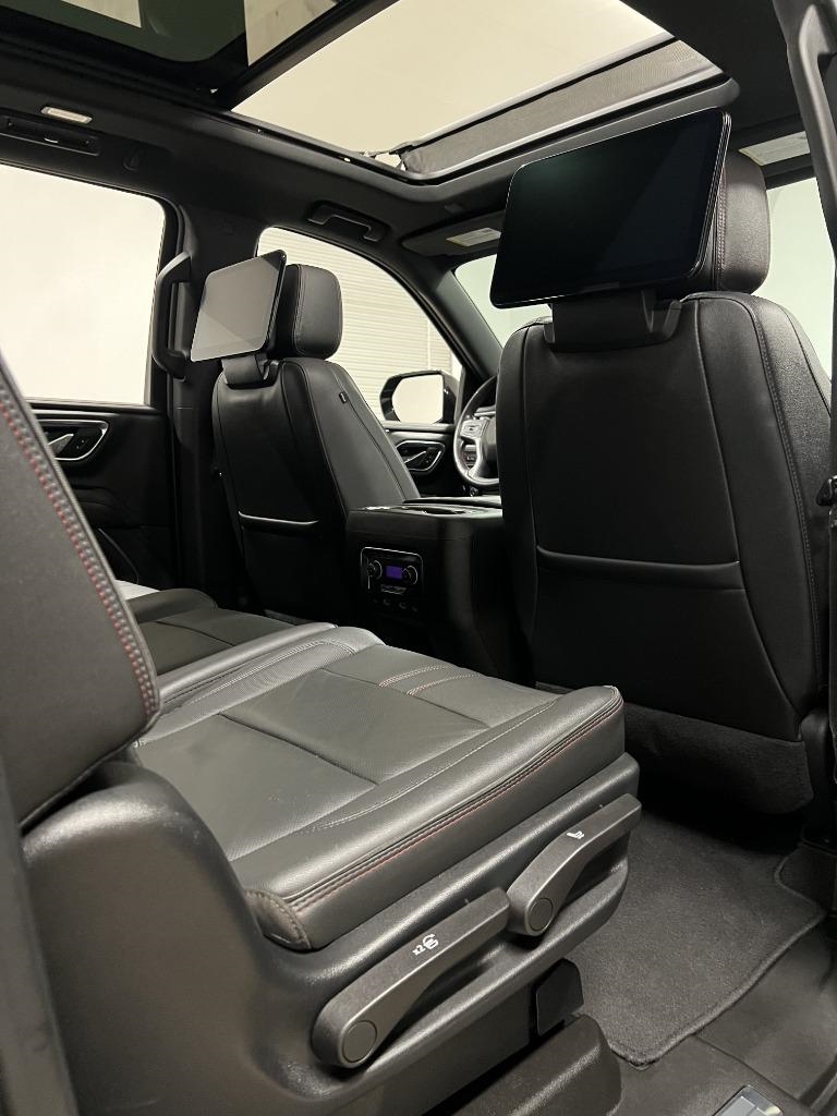 Chevrolet Suburban RST 2021