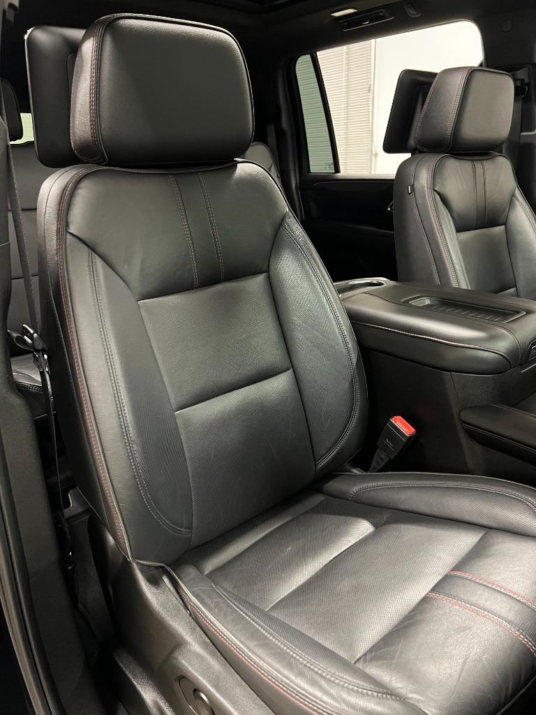 Chevrolet Suburban RST 2021