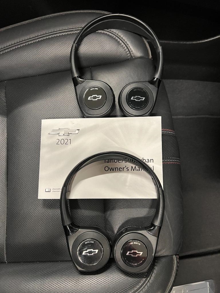 Chevrolet Suburban RST 2021