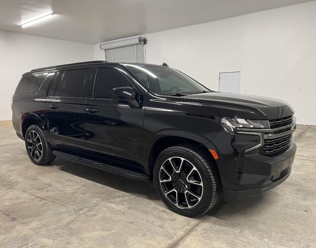 Chevrolet Suburban RST 2021