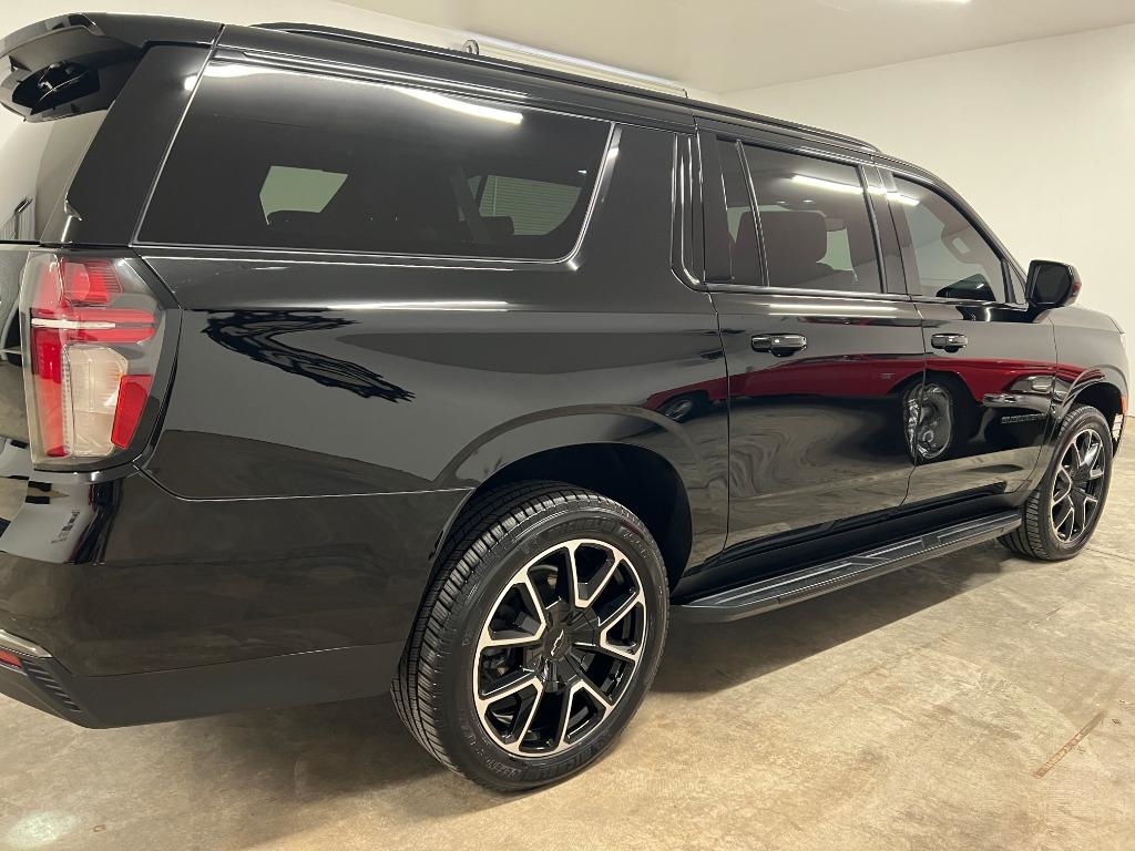 Chevrolet Suburban RST 2021