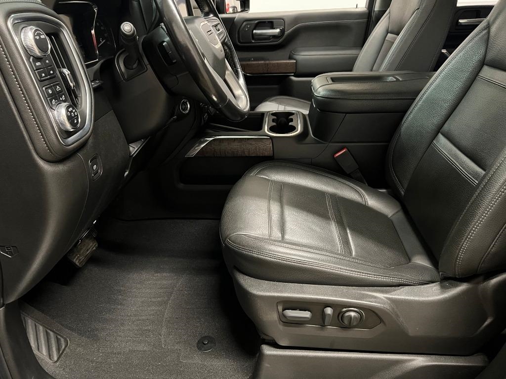 GMC Sierra 2500HD Denali Crew Cab 4WD SB 2022