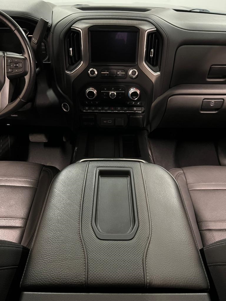 GMC Sierra 2500HD Denali Crew Cab 4WD SB 2022