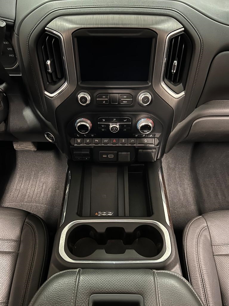 GMC Sierra 2500HD Denali Crew Cab 4WD SB 2022