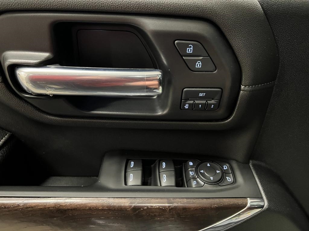 GMC Sierra 2500HD Denali Crew Cab 4WD SB 2022