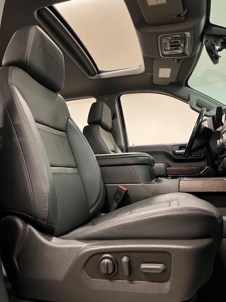 GMC Sierra 2500HD Denali Crew Cab 4WD SB 2022