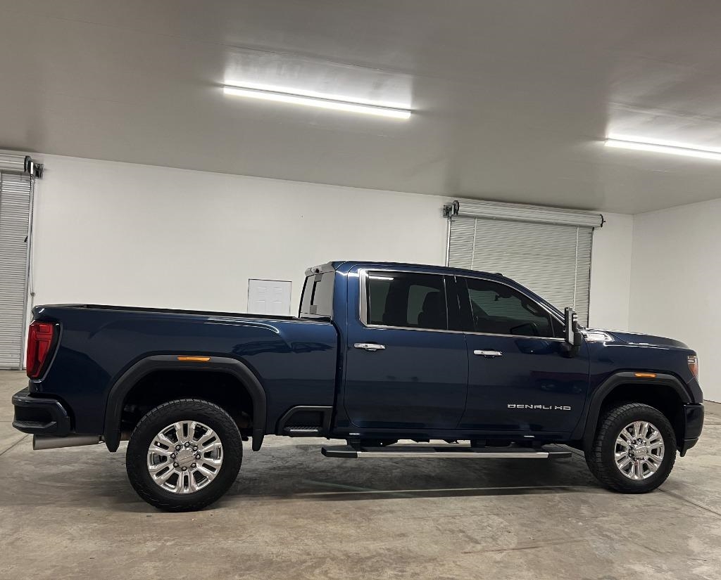 GMC Sierra 2500HD Denali Crew Cab 4WD SB 2022