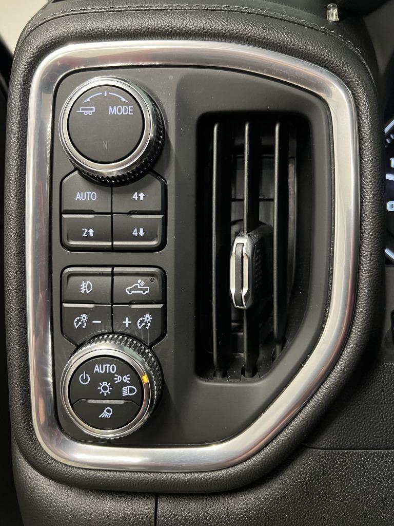 GMC Sierra 2500HD Denali Crew Cab 4WD SB 2022