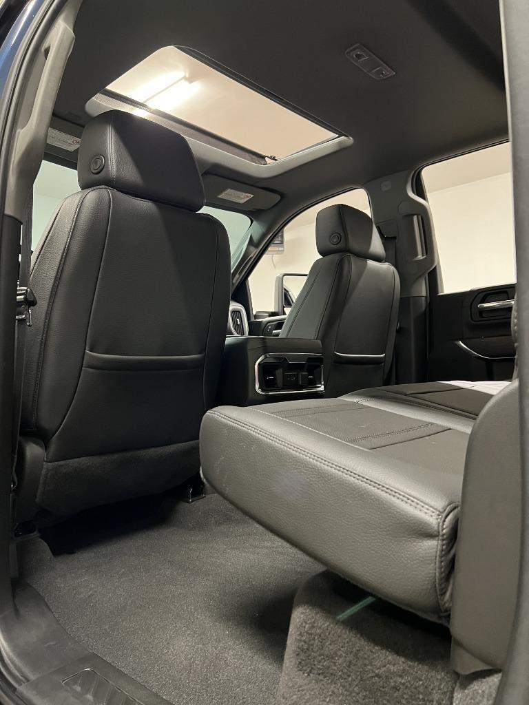 GMC Sierra 2500HD Denali Crew Cab 4WD SB 2022