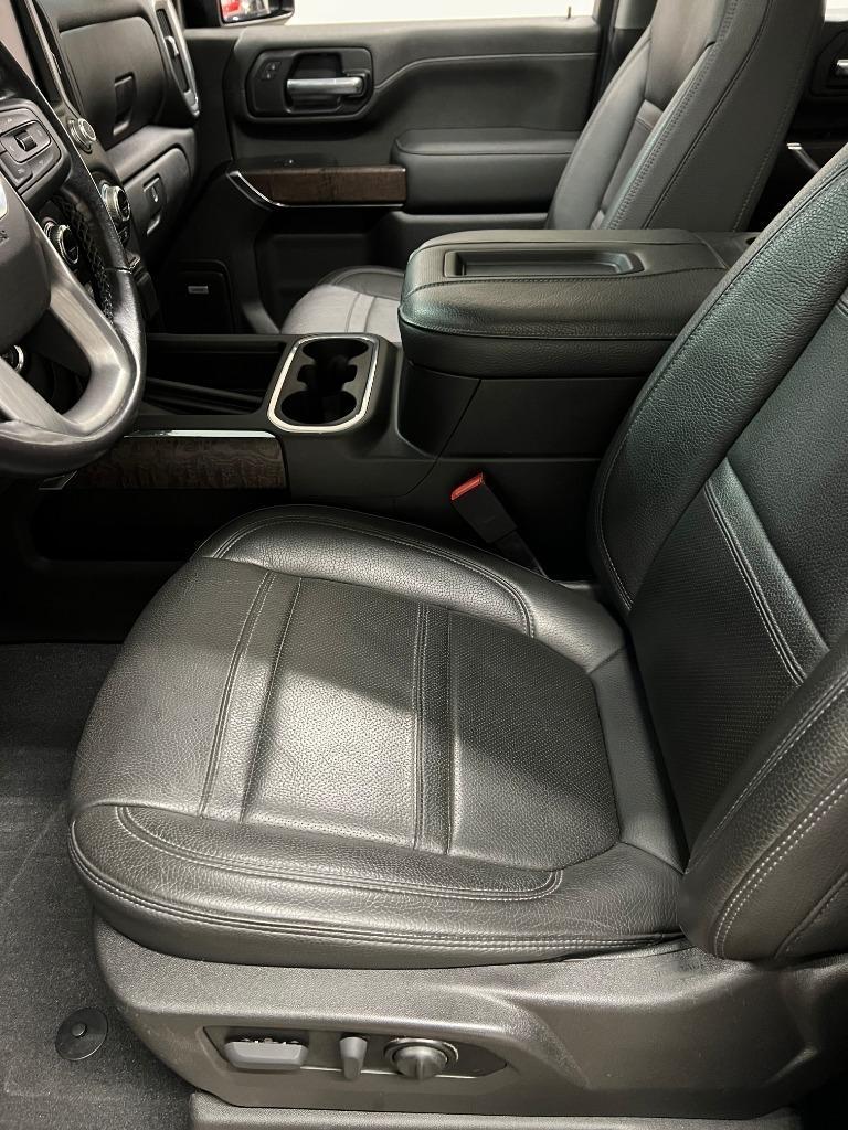 GMC Sierra 2500HD Denali Crew Cab 4WD SB 2022