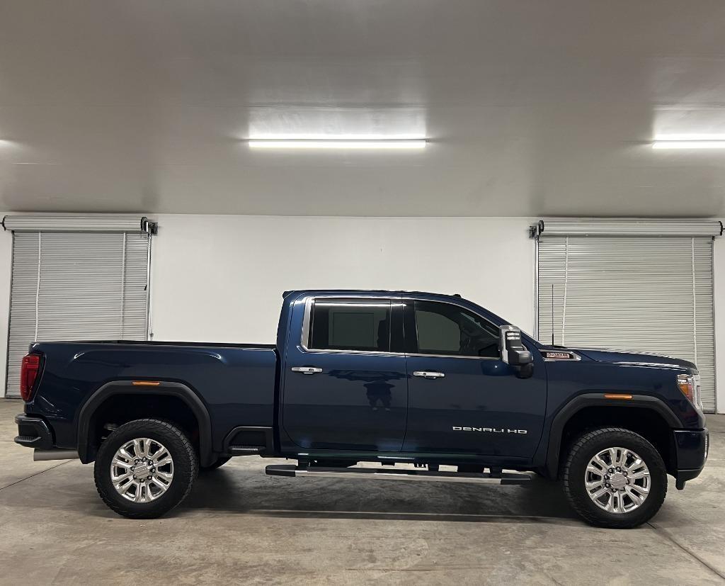 GMC Sierra 2500HD Denali Crew Cab 4WD SB 2022