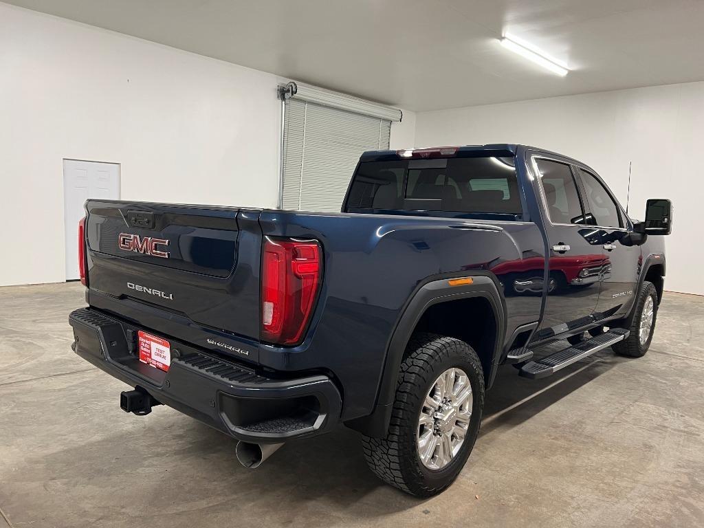 GMC Sierra 2500HD Denali Crew Cab 4WD SB 2022