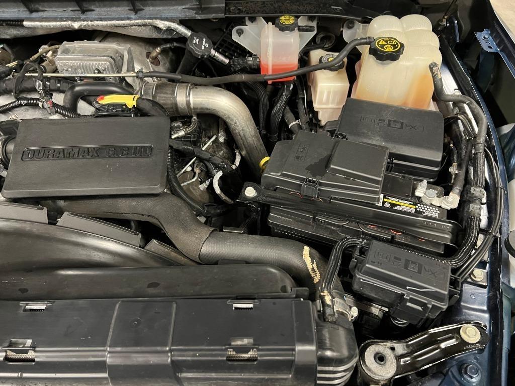 GMC Sierra 2500HD Denali Crew Cab 4WD SB 2022