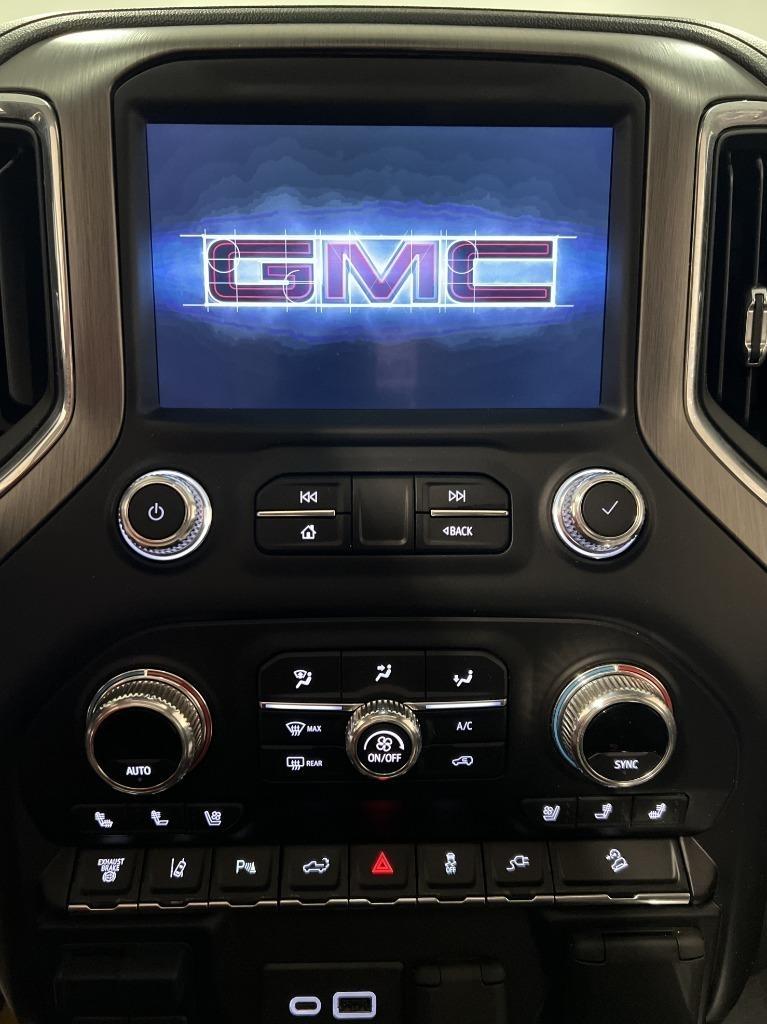 GMC Sierra 2500HD Denali Crew Cab 4WD SB 2022