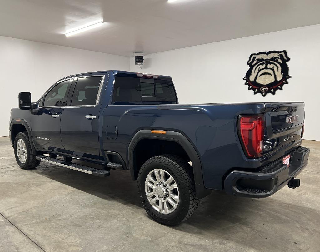 GMC Sierra 2500HD Denali Crew Cab 4WD SB 2022
