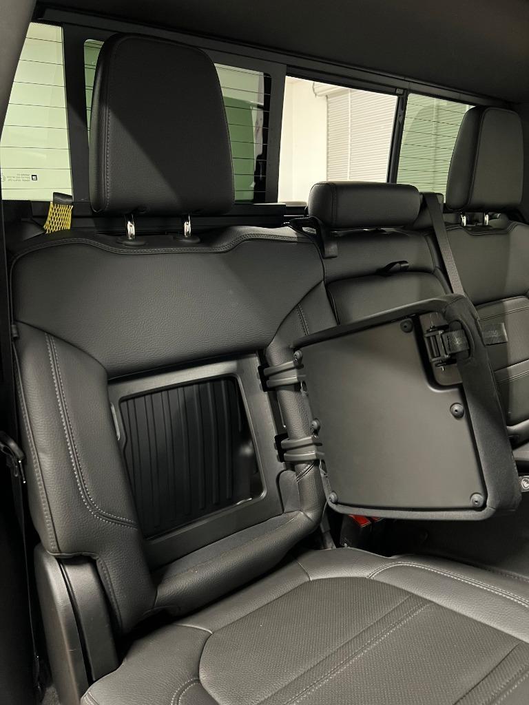 GMC Sierra 2500HD Denali Crew Cab 4WD SB 2022