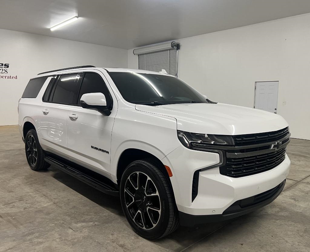 Chevrolet Suburban RST 2021