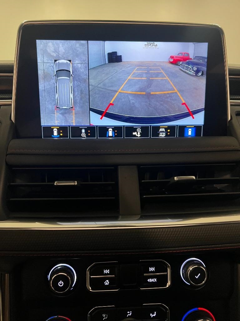 Chevrolet Suburban RST 2021