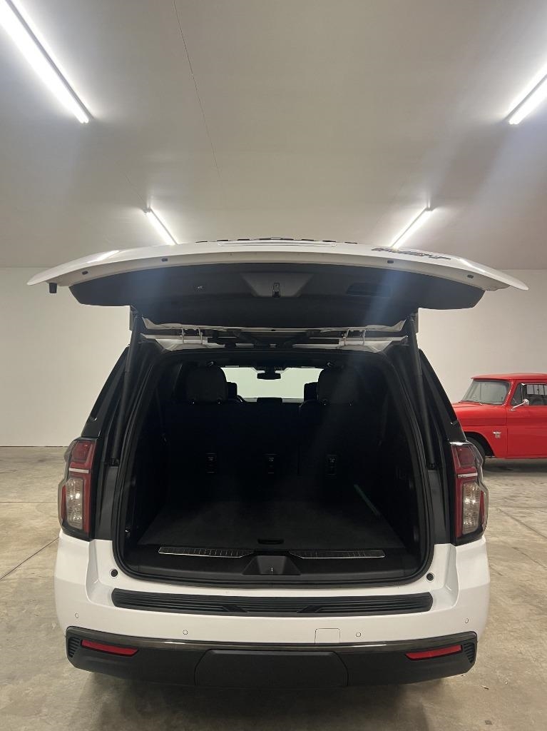 Chevrolet Suburban RST 2021