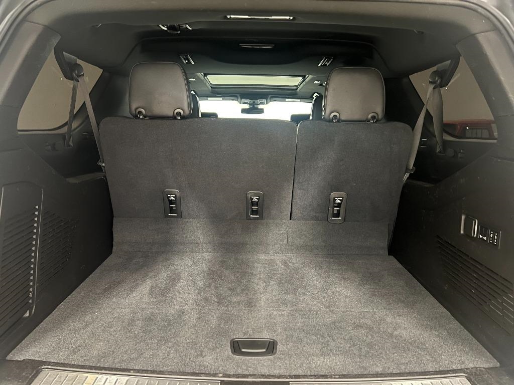 Chevrolet Suburban RST 2021