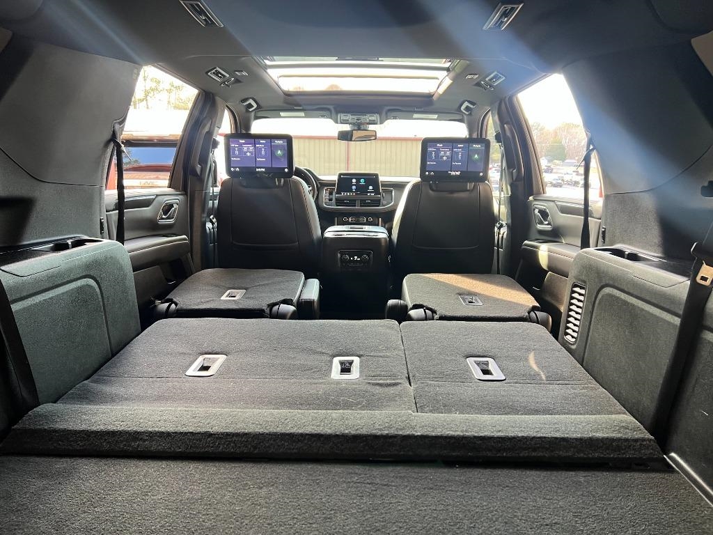 Chevrolet Suburban RST 2021