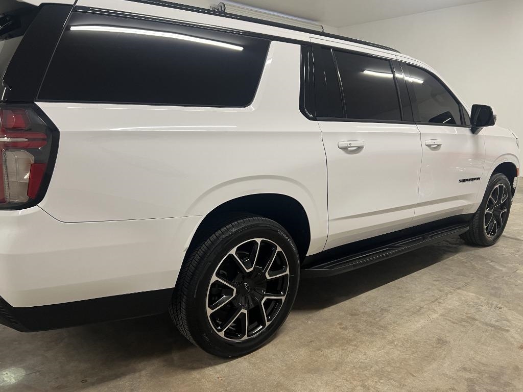 Chevrolet Suburban RST 2021