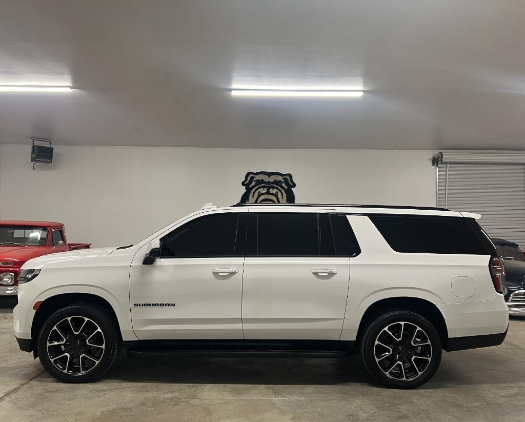 Chevrolet Suburban RST 2021