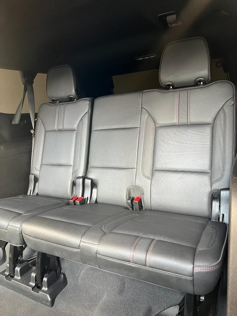 Chevrolet Suburban RST 2021